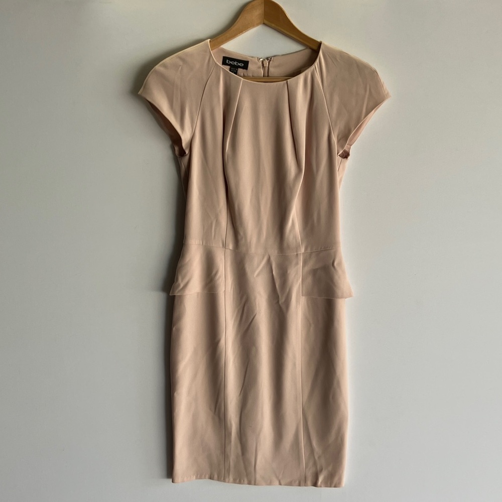 bebe Women's Cream/Light Pink Mini Dress